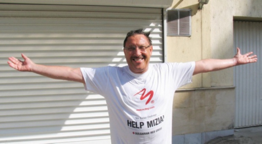 Maxim Behar has decided to bring a Bulgarian tone to the Ice Bucket Challenge by deciding to direct donations towards the suffering people of the flood-hit town of Mizia.